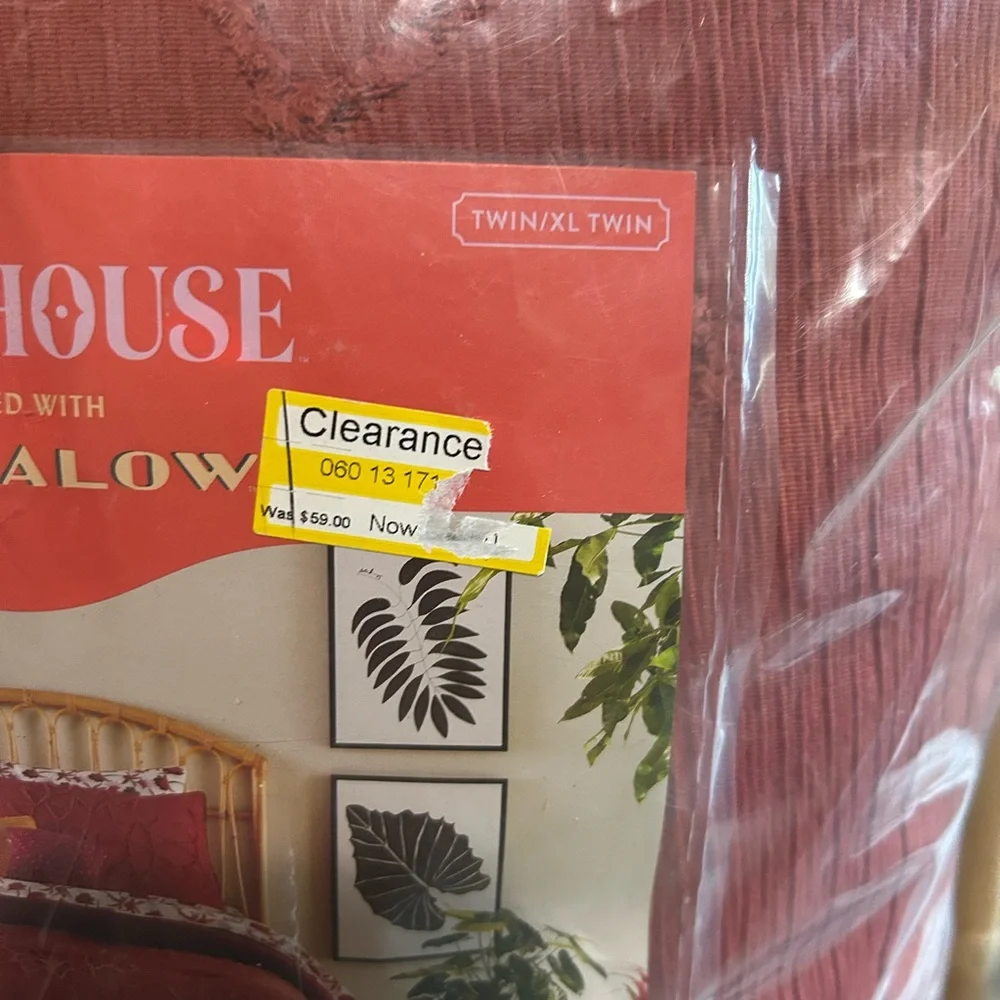Opalhouse Jungalow Twin /Twin XL Comforter Set. Geo Sun